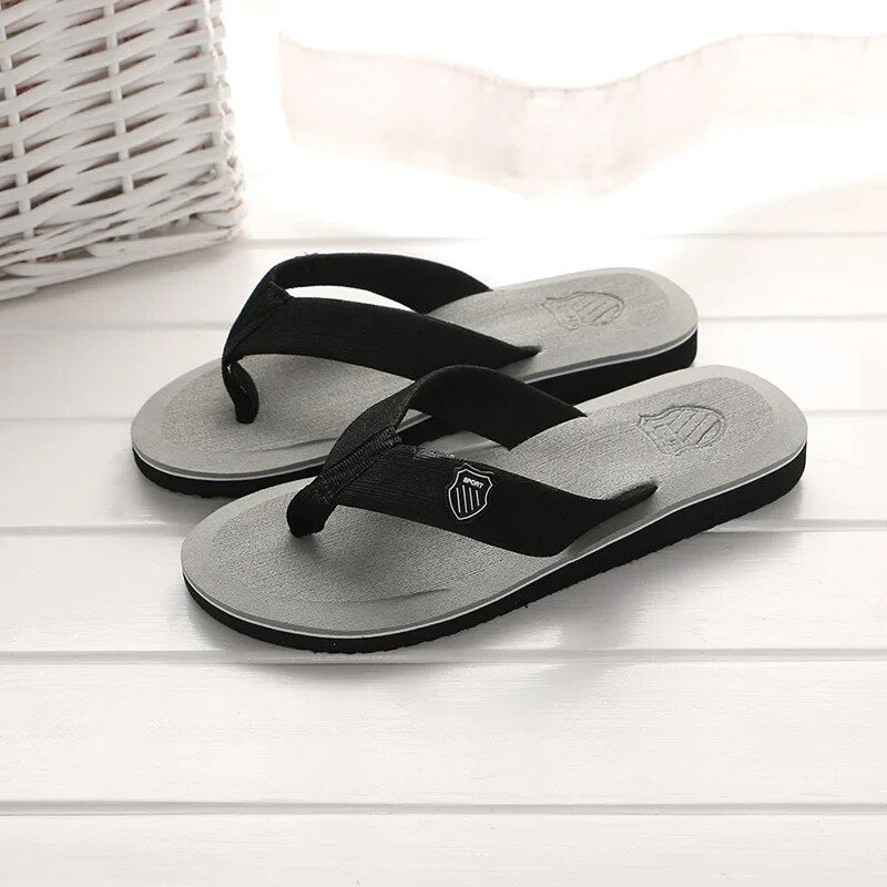 Q140 summer hot style slippers_Men's flip flops wholesale beach shoes factory direct sale slippers home slippers
