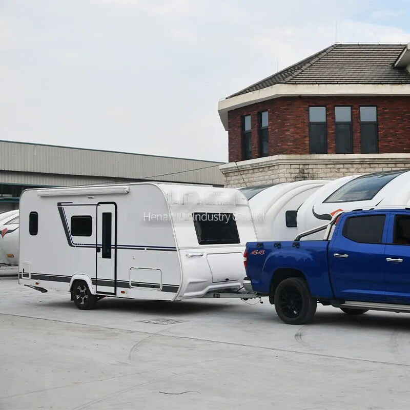 Hot Sale Camper Trailer Caravan Camper For Family Luxury Rv Caravan Motor Homes Off Road Mobile House Travel Trailer