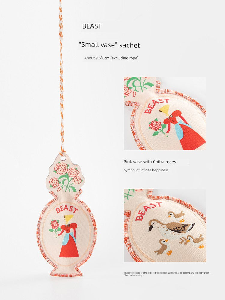 TheBeast THEBEAST Beast's Flower Perfume Bag Car Car Perfume Fragrance Fragrance Decoration Wedding Gift