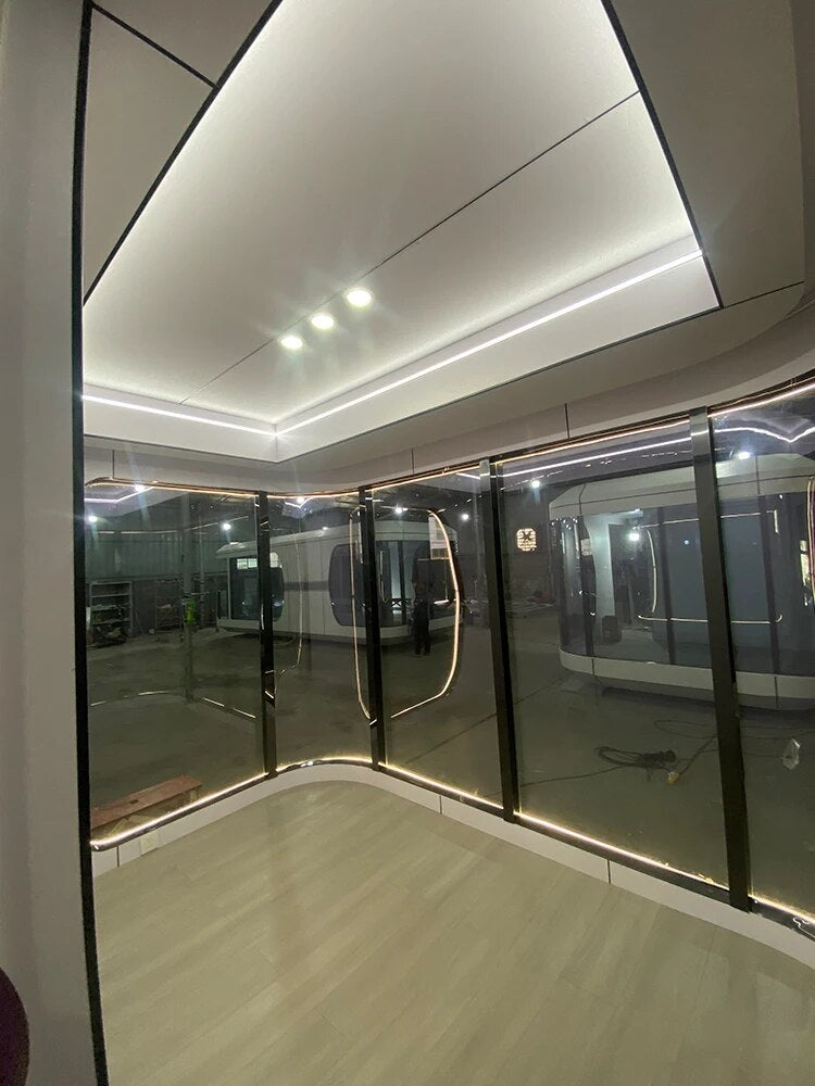 Custom space capsule, activity room, house, container, apple warehouse, boarding room, daylight room, star room