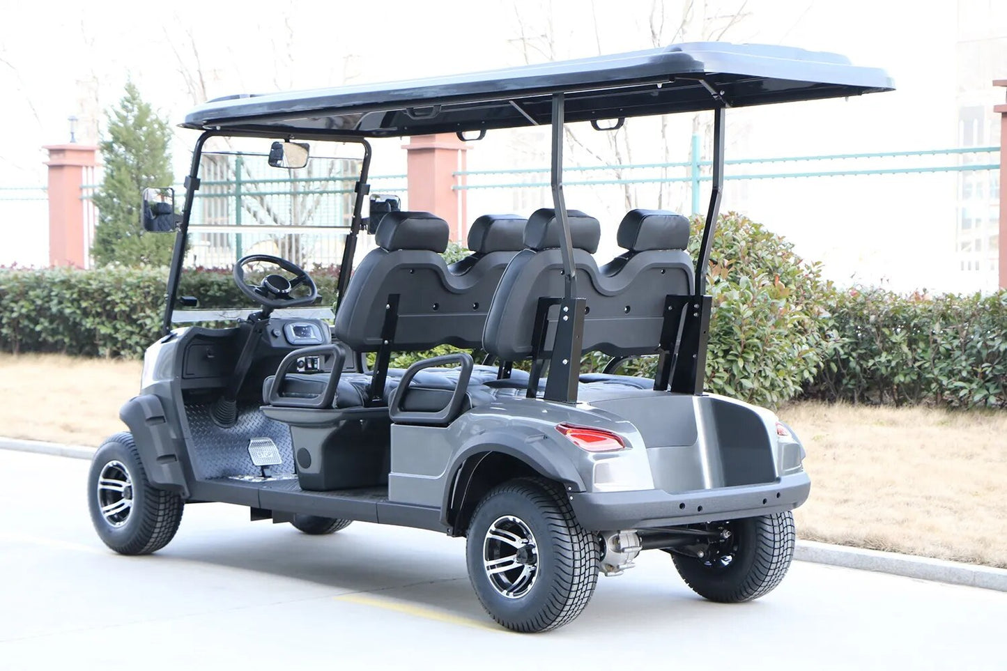 Factory Direct Sale 6 Person Seat Electric Luxury Golf Cart 48v Golf Buggy Car Malaysia/Off Road 4 Wheel Drive Classic Club Car