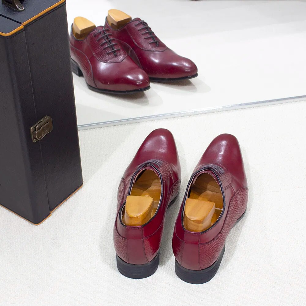 Luxury Men Shoe Genuine Leather Lace Up Fashion Oxford Pointed Toe Office Dress Wedding Black Red  Formal Business Men's Shoes