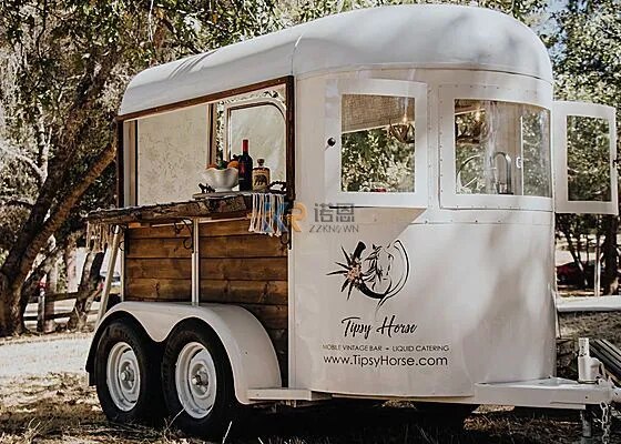 China Ice Cream Truck Food Carts Street Food Car Coffee Carts Hot Dog Stand Horse Trailer Food Trailers Fully Equipped