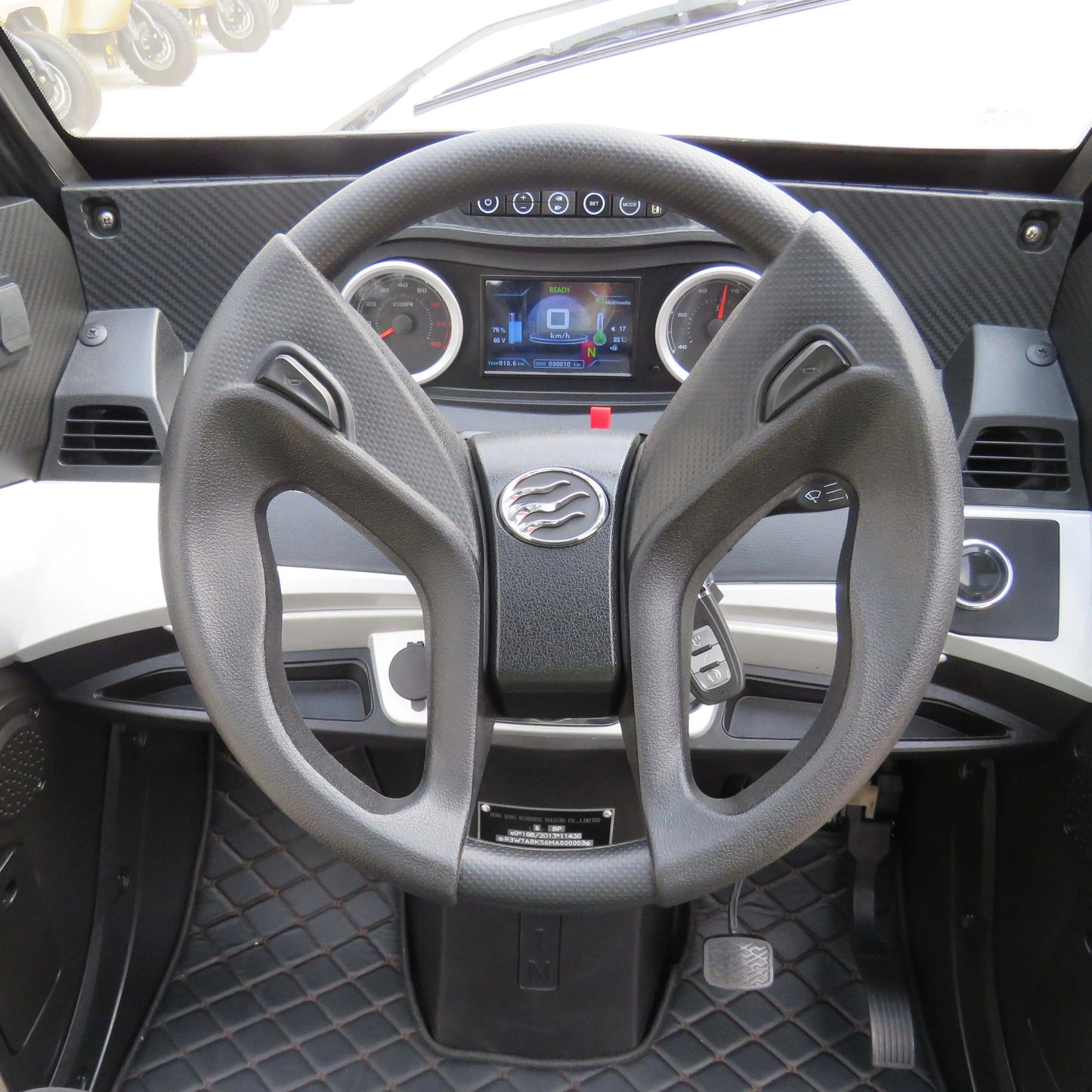 4 Wheels Electric Car Electric Vehicle China Electric Car For Sale Durable Ev Car / Cheap Factory Four-wheel Electric Mini Car