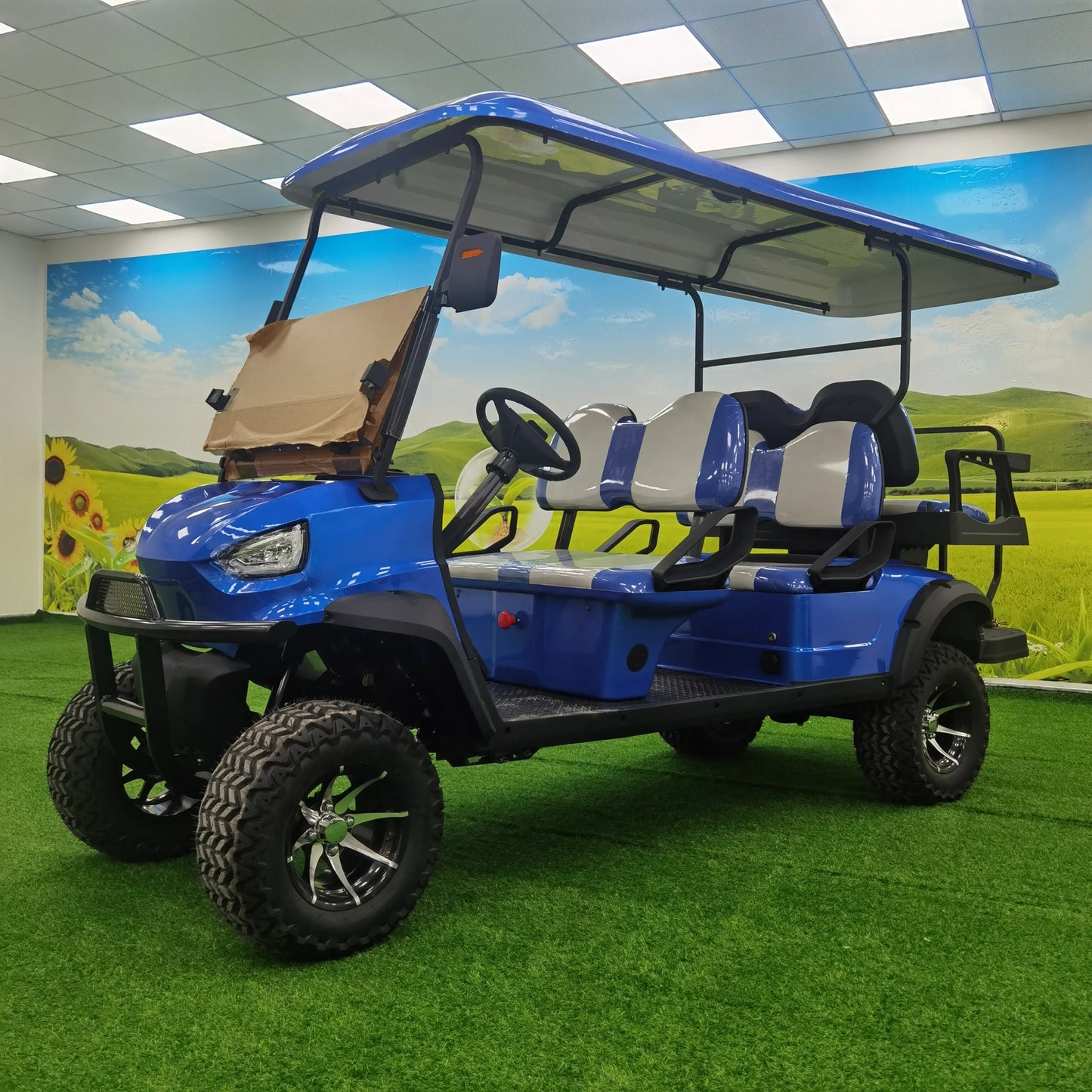 Factory price Customized luxury zone Electric Golf Cart club car 2 4 6 Seater street legal Golf buggy With lift seat