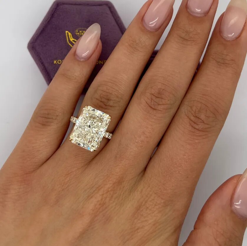 14K yellow Gold Radiant Cut Lab Grown Diamond Engagement Ring 5 Carat CVD diamond ring Lab Diamond Engagement Ring Halo Ring IGI