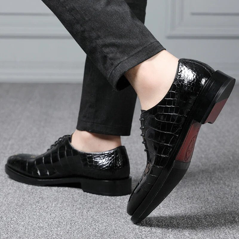 New Soled Mens Shoes Formal Business Casual Men Designer Free Shipping Dress Shoe Social Luxury Men's Loafers Fashion Sneakers