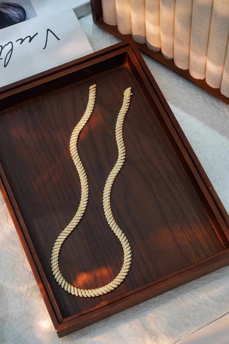 KUGG 18K Yellow Gold Necklace Real Natural Diamonds 5.75carat Chain Luxury INS Snake Shape Jewelry for Women Senior Banquet
