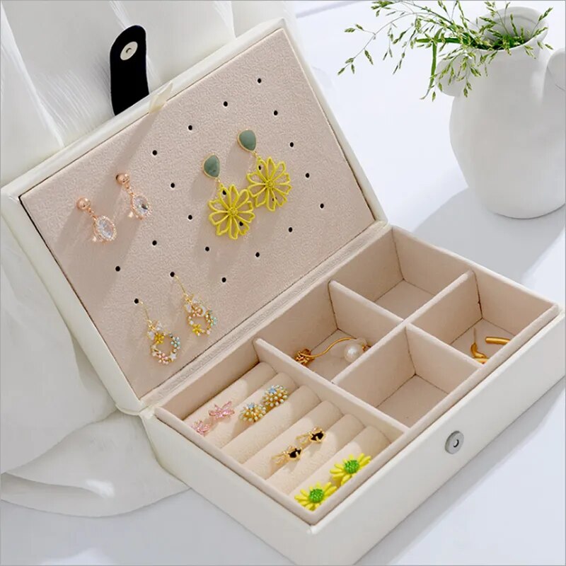 New Leather Jewelry Display High Quality Fashion Design Portable Ring box Gift Choice Love Recomended Factory Sale