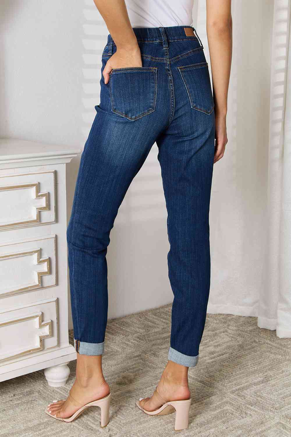 Judy Blue Full Size Skinny Cropped Jeans - KAISERINC