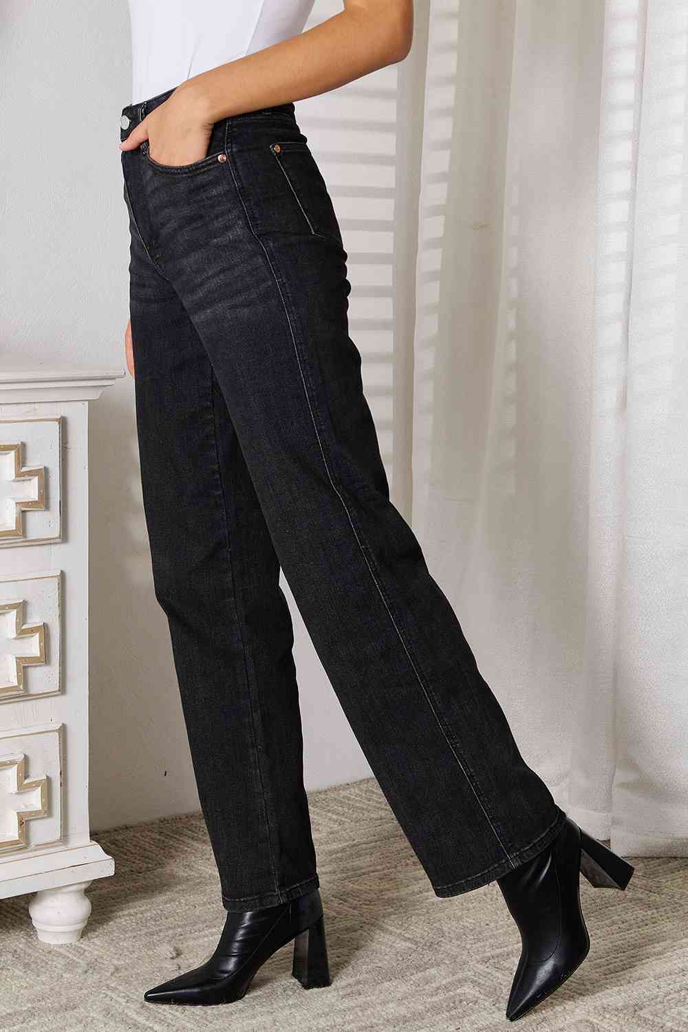 Judy Blue Tummy Control Washed Black Straight - KAISERINC