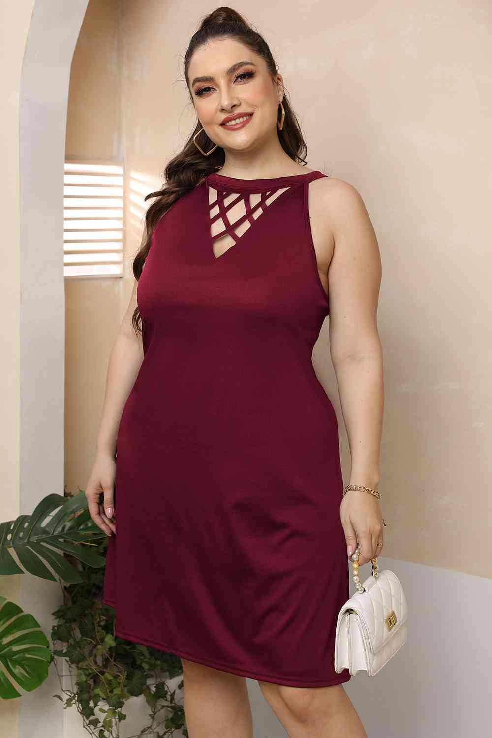 Plus Size Cutout Round Neck Sleeveless Dress - KAISERINC