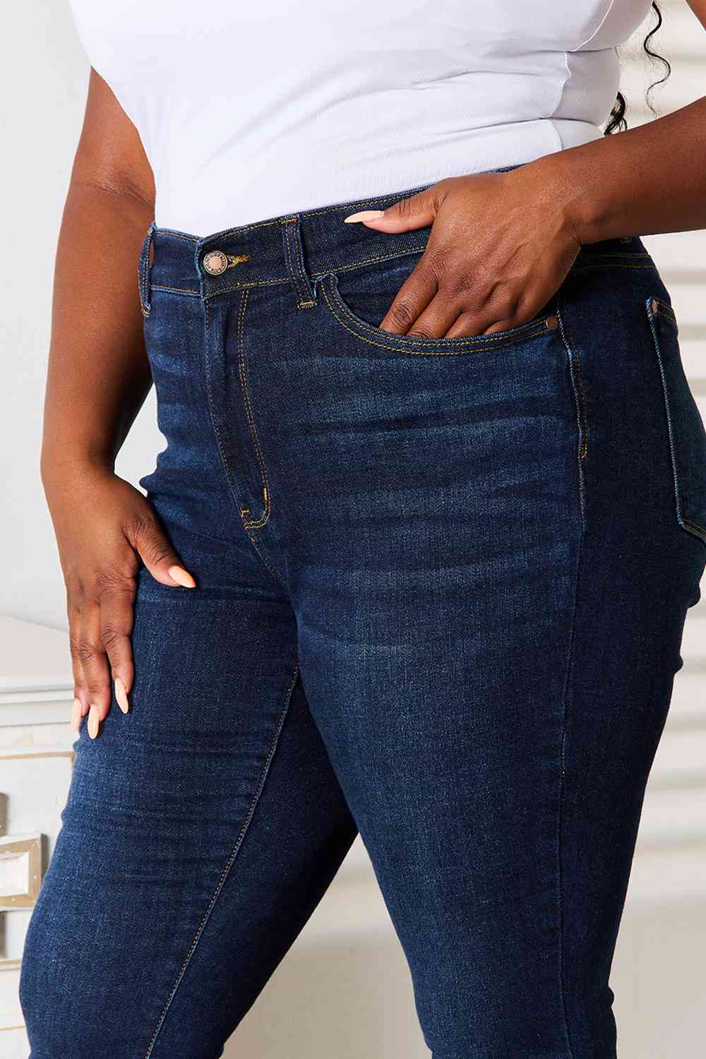 Judy Blue Full Size Skinny Jeans with Pockets - KAISERINC