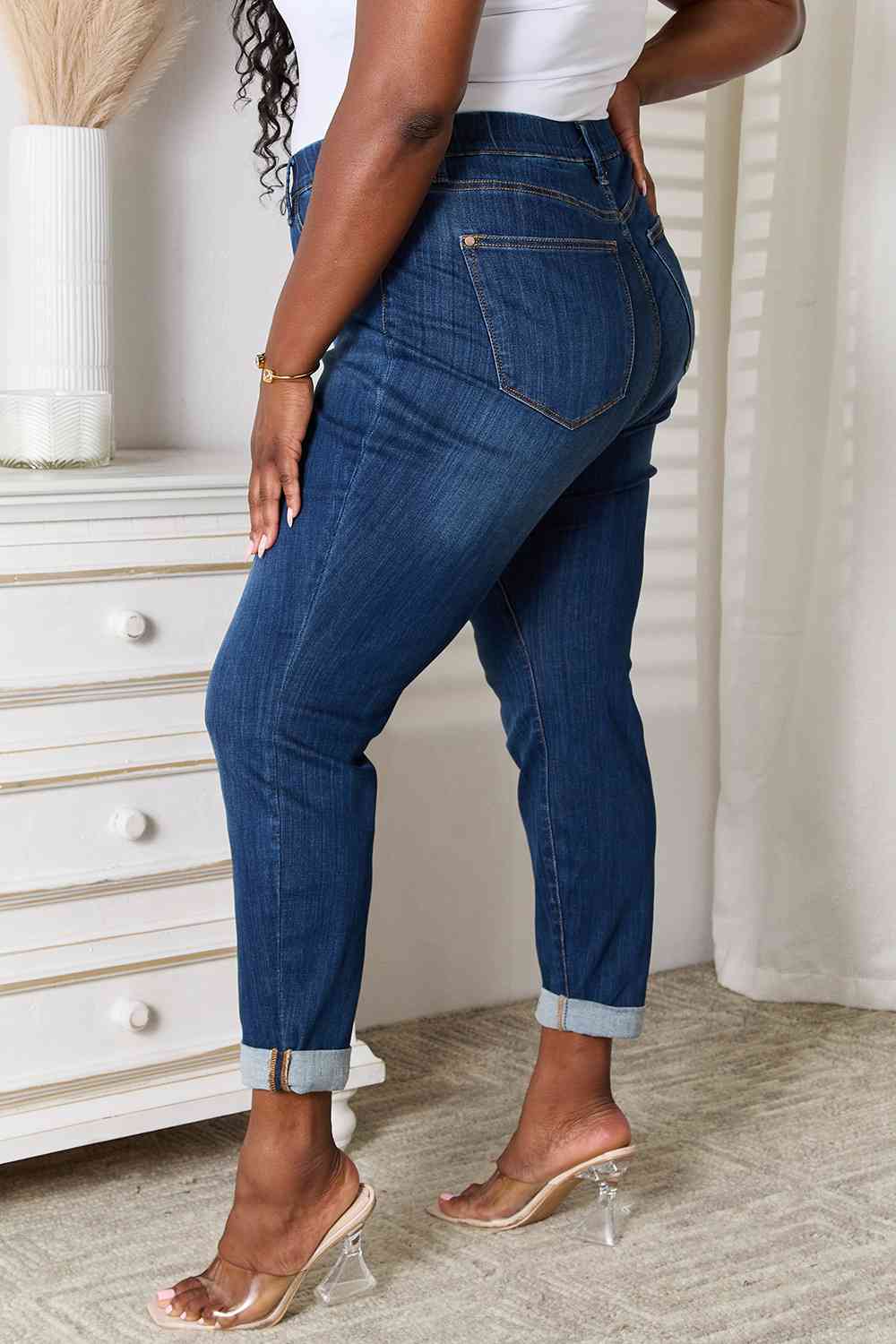 Judy Blue Full Size Skinny Cropped Jeans - KAISERINC