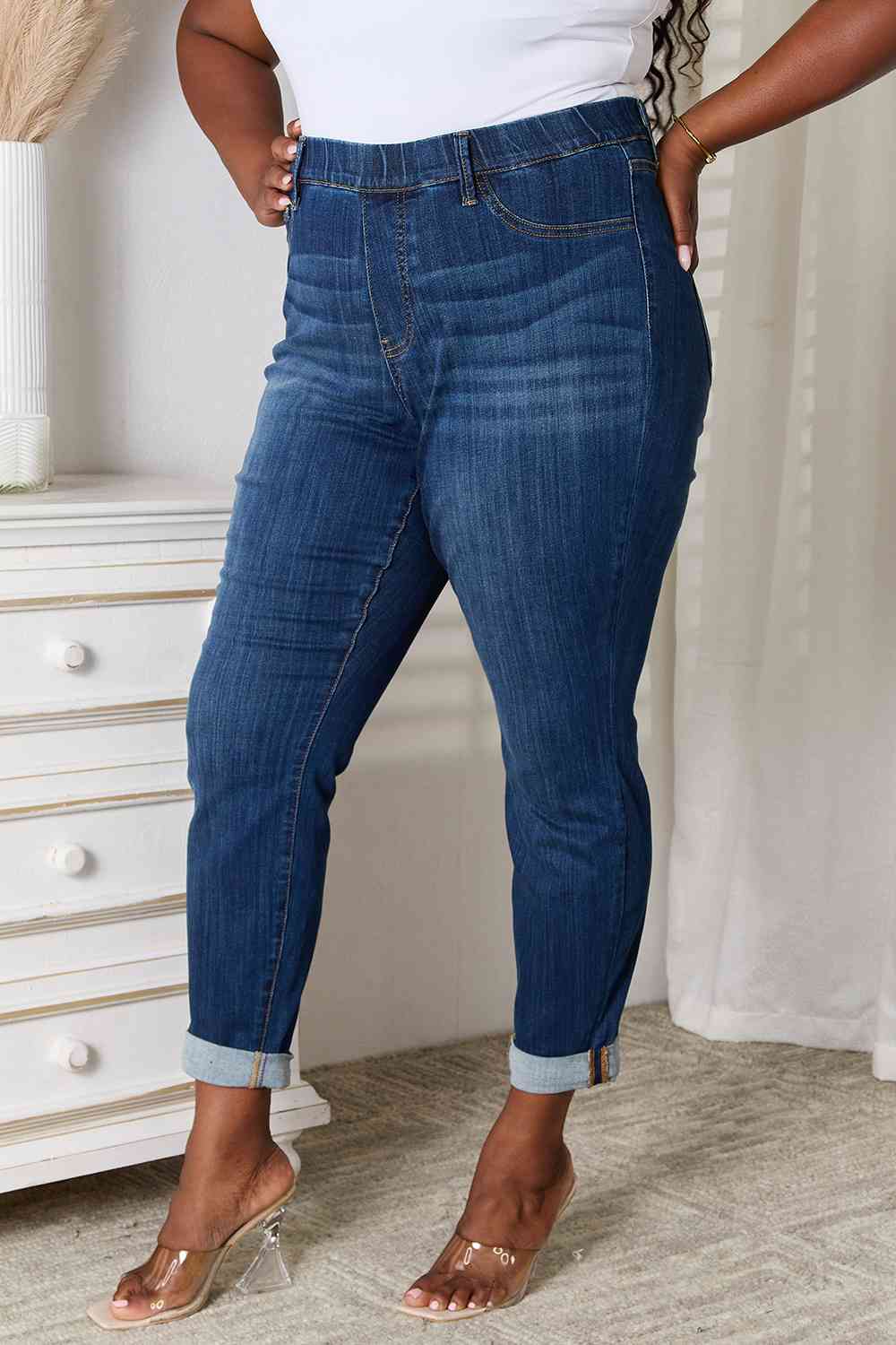 Judy Blue Full Size Skinny Cropped Jeans - KAISERINC