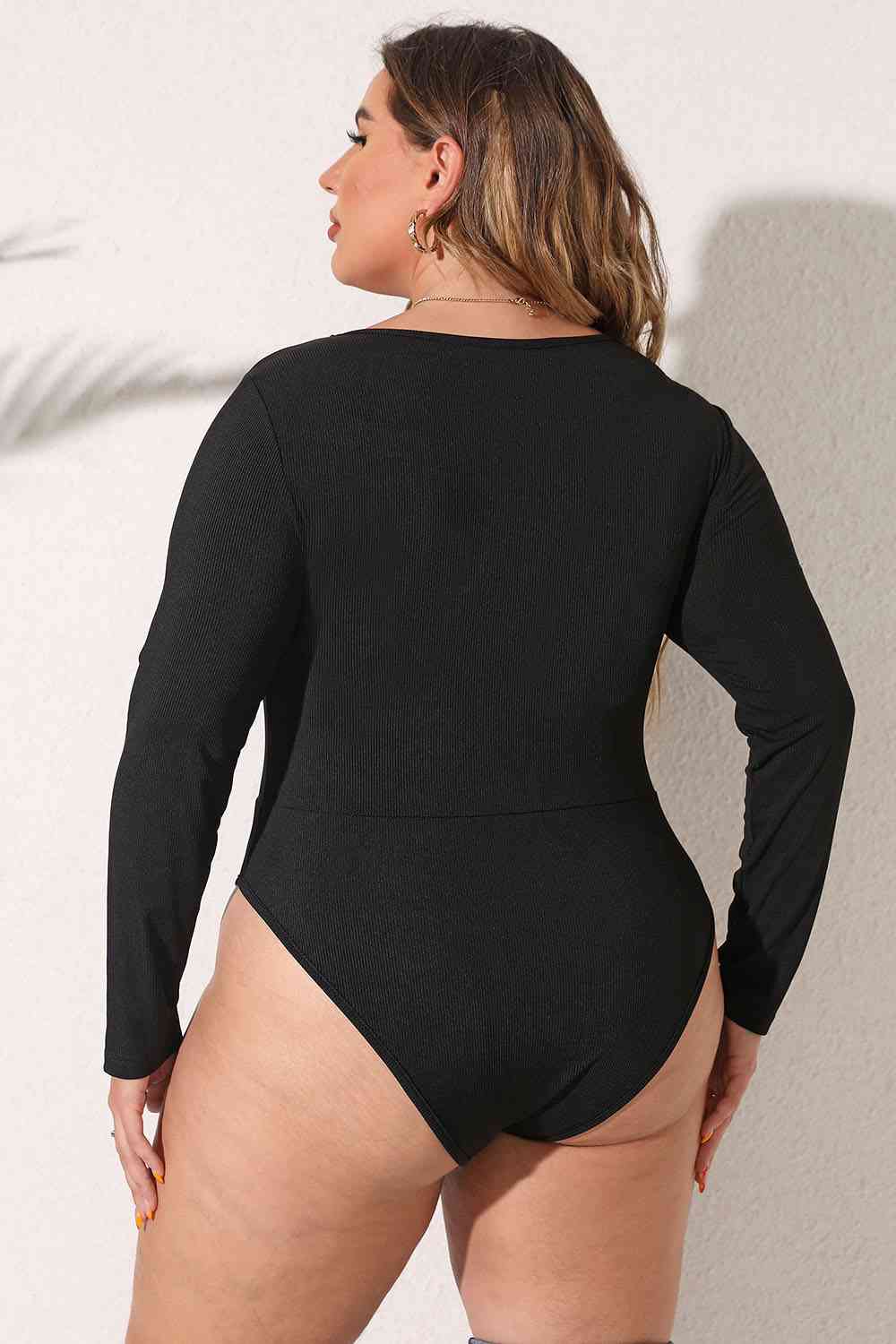 Plus Size Round Neck Long Sleeve Bodysuit - KAISERINC